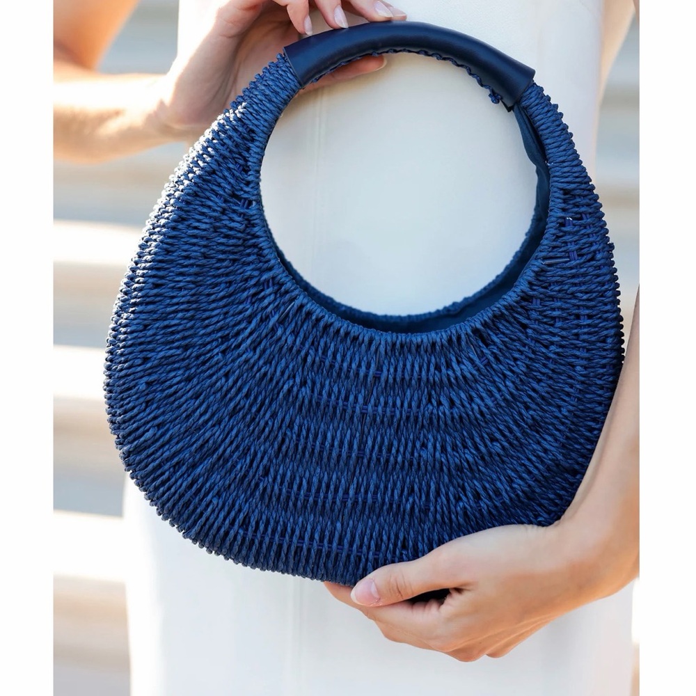 Shiraleah Chicago Navy Menorca Bag.